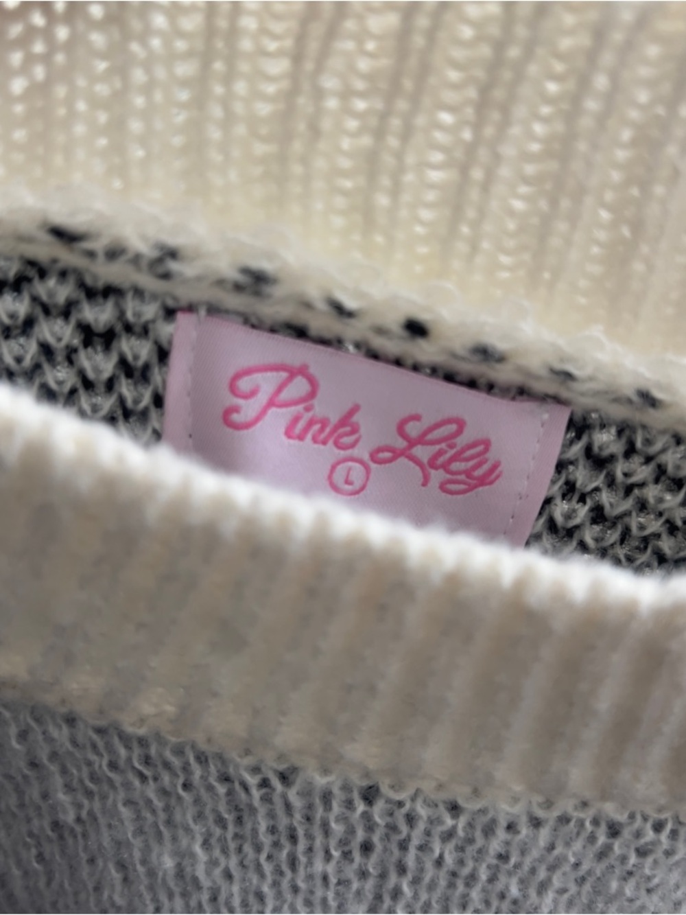 Pink Lily Cream Knit Sweater with Black Bow Motif - Picture 5 of 5